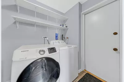 120 Inverrary Lane #120, Deerfield, IL 60015 - Photo 10