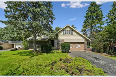 2720 Appletree Lane, Northbrook, IL 60062 - Photo 2