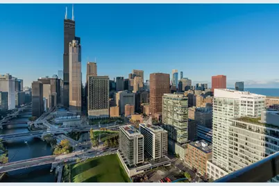 234 W Polk Street #3702, Chicago, IL 60607 - Photo 12