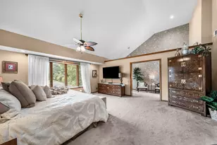 4N331 Augusta Dr, West Chicago, IL 60185 - Photo 10