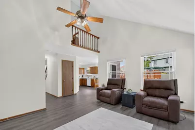 8 Arthur Court, Streamwood, IL 60107 - Photo 12