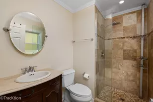 11S639 McGrath Ln, Naperville, IL 60564 - Photo 20