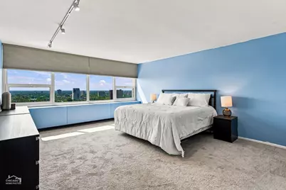 1700 E 56th Street #2209, Chicago, IL 60637 - Photo 18