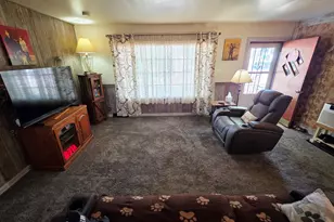 108 N Linton St, Odin, IL 62870 - Photo 12