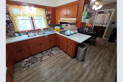 108 N Linton Street, Odin, IL 62870 - Photo 8