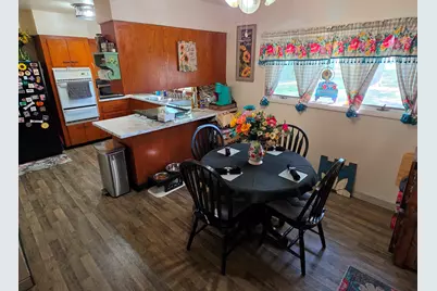 108 N Linton Street, Odin, IL 62870 - Photo 4
