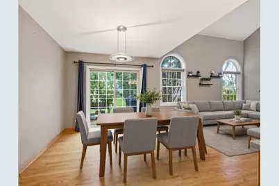 3141 N Daniels Court, Arlington Heights, IL 60004 - Photo 14