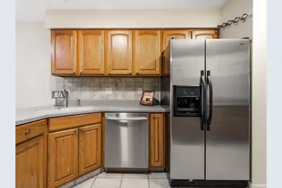 3141 N Daniels Court, Arlington Heights, IL 60004 - Photo 8