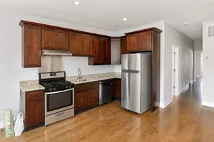 510 W 32nd St, Chicago, IL 60616 - Photo 4