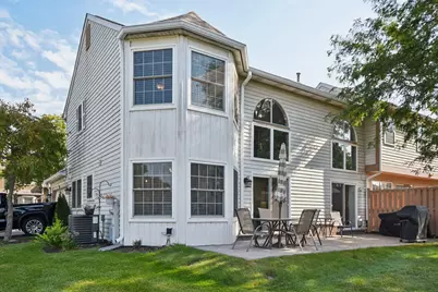 345 Ascot Lane, Streamwood, IL 60107 - Photo 10