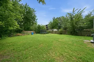 135 N Lotus Ave, Chicago, IL 60644 - Photo 26