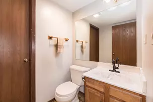 795 Cardinal Ln, Elk Grove Village, IL 60007 - Photo 24