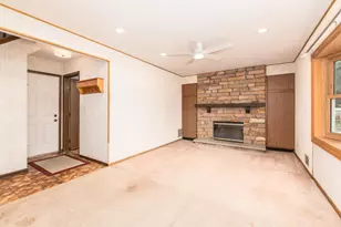 795 Cardinal Ln, Elk Grove Village, IL 60007 - Photo 22