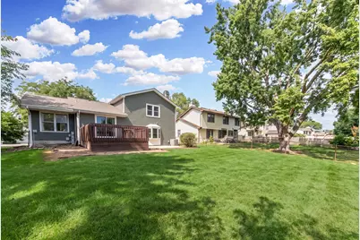 795 Cardinal Lane, Elk Grove Village, IL 60007 - Photo 6