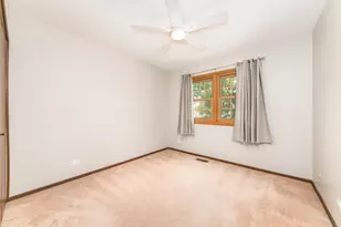 795 Cardinal Ln, Elk Grove Village, IL 60007 - Photo 14