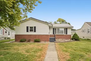220 S State St, Gibson City, IL 60936 - Photo 40