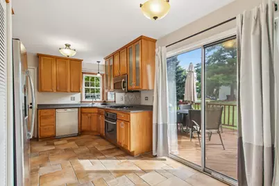 [Address not provided], Warrenville, IL 60555 - Photo 10