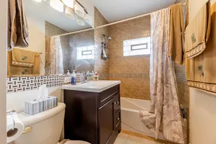7423 W 113th Pl, Worth, IL 60482 - Photo 12