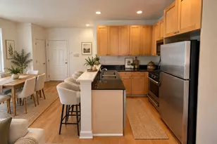 842 N Racine Ave, Chicago, IL 60642 - Photo 4