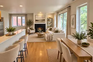 842 N Racine Ave, Chicago, IL 60642 - Photo 2