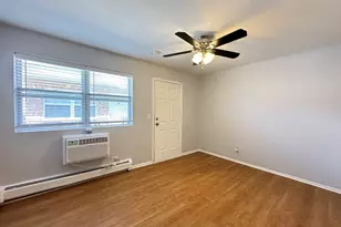 4612 N Beacon St, Chicago, IL 60640 - Photo 10