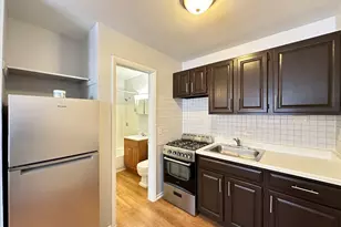 4612 N Beacon St, Chicago, IL 60640 - Photo 4