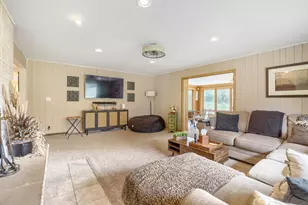 1803 Paula Ct, Sleepy Hollow, IL 60118 - Photo 16