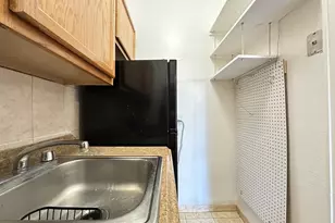 434 W Wellington Ave, Chicago, IL 60657 - Photo 4