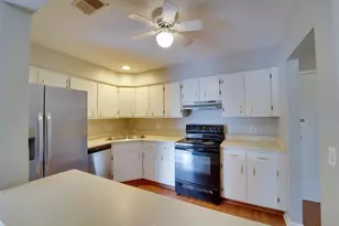 2650 Brookwood Way Dr, Rolling Meadows, IL 60008 - Photo 4