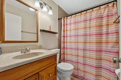 71 Golfview Drive, Glendale Heights, IL 60139 - Photo 24