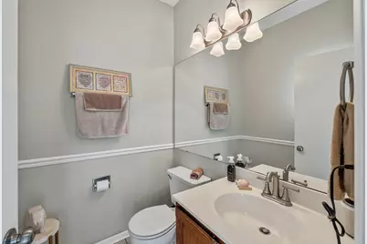 71 Golfview Drive, Glendale Heights, IL 60139 - Photo 20