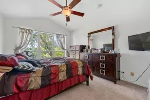 71 Golfview Dr, Glendale Heights, IL 60139 - Photo 16