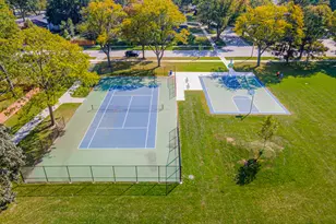1817 E Maya Ln, Mount Prospect, IL 60056 - Photo 50