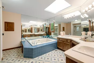 521 Forest Mews Drive, Oak Brook, IL 60523 - Photo 20