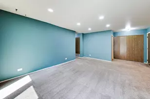 373 Greystone Ct, Schaumburg, IL 60193 - Photo 8