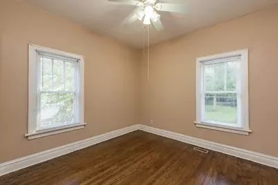 964 N Lewis Avenue, Waukegan, IL 60085 - Photo 18
