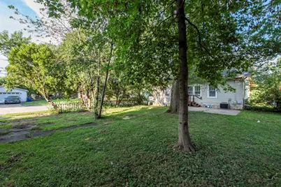 964 N Lewis Avenue, Waukegan, IL 60085 - Photo 34