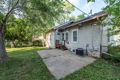 964 N Lewis Avenue, Waukegan, IL 60085 - Photo 32