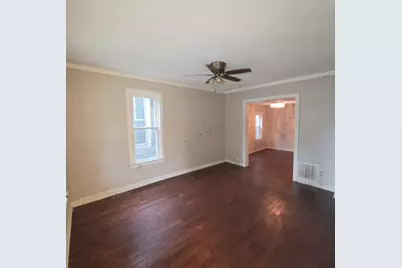 11566 S Lafayette Avenue, Chicago, IL 60628 - Photo 4