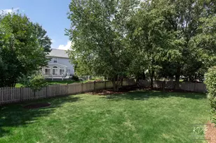 1829 Thornapple Way, Aurora, IL 60504 - Photo 38