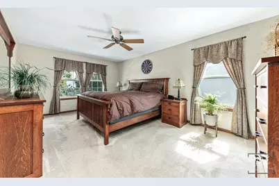 1829 Thornapple Way, Aurora, IL 60504 - Photo 14