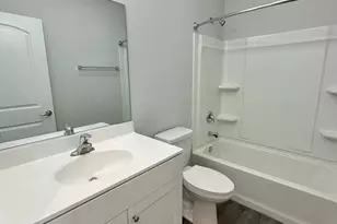 855 E Main St, East Dundee, IL 60118 - Photo 14