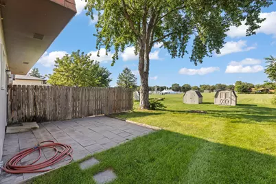 105 Appletree Court, Yorkville, IL 60560 - Photo 16