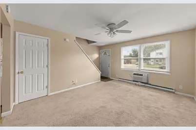 105 Appletree Court, Yorkville, IL 60560 - Photo 6