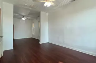 2851 S Emerald Ave, Chicago, IL 60616 - Photo 2