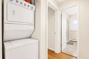2147 Ridge Ave, Evanston, IL 60201 - Photo 20