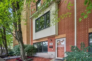 1192 Clarence Ave, Oak Park, IL 60304 - Photo 1