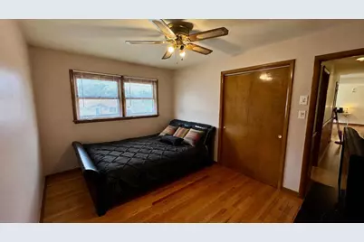 539 E 169th Street, South Holland, IL 60473 - Photo 12