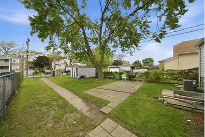 814 S 11th Avenue, Maywood, IL 60153 - Photo 16