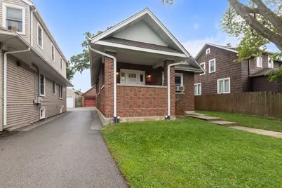 217 Highwood Avenue #1A, Highwood, IL 60040 - Photo 2